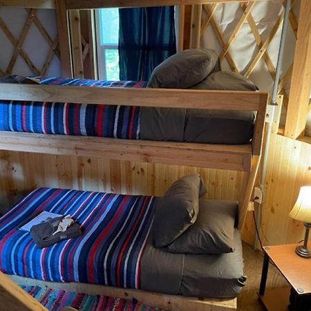 Nauti Otter Inn And Yurt Village Seward Chambre photo