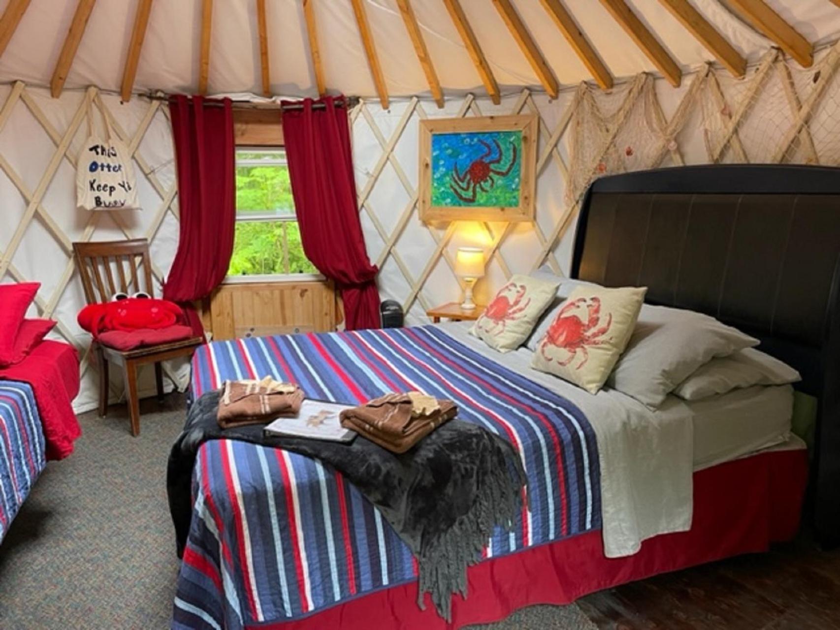 Nauti Otter Inn And Yurt Village Seward Chambre photo