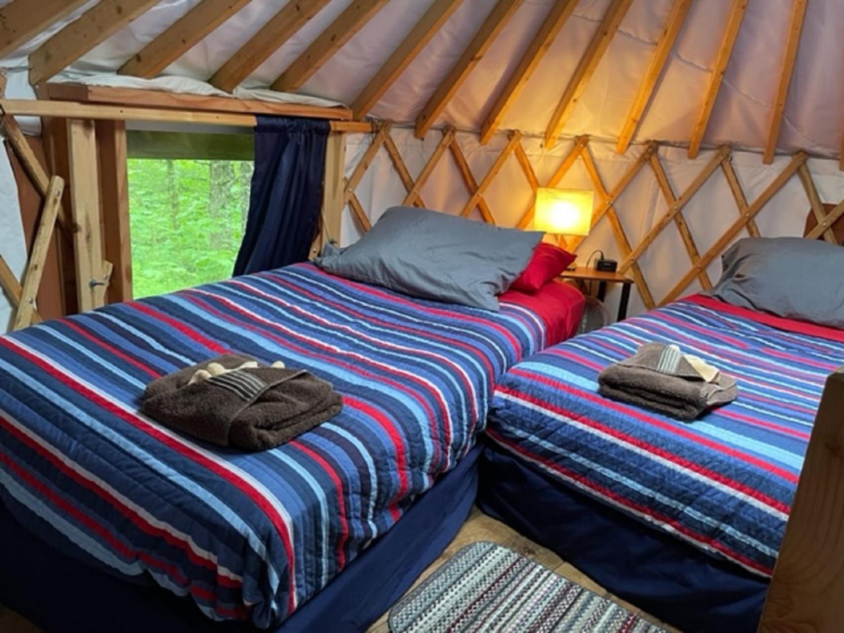 Nauti Otter Inn And Yurt Village Seward Chambre photo